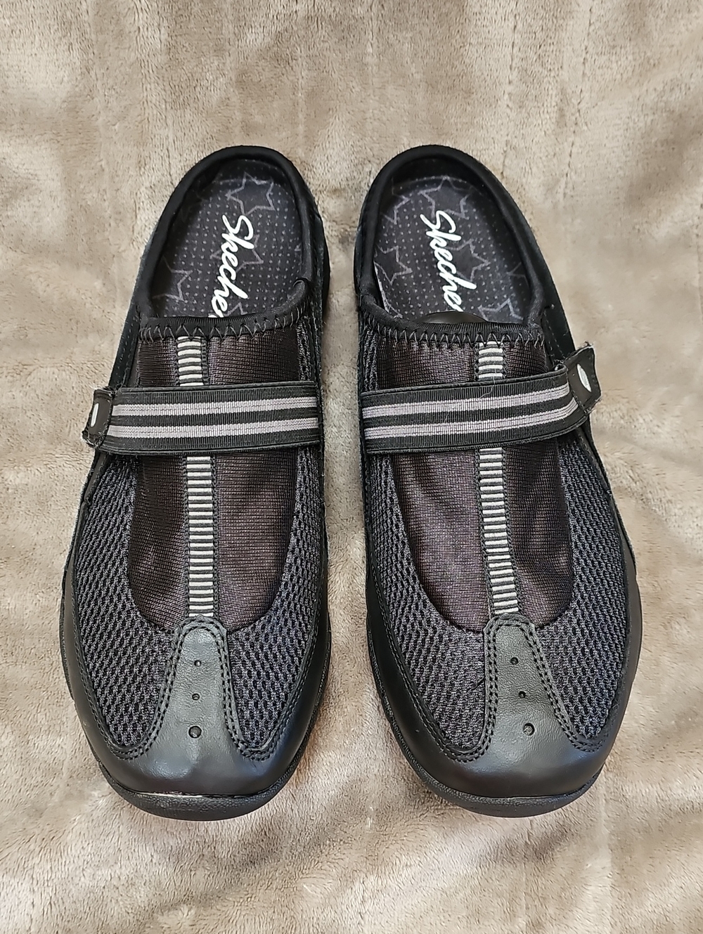 SKECHERS Slip On Black Suede Leather Active Shoes Size 8.5 Style No 22151